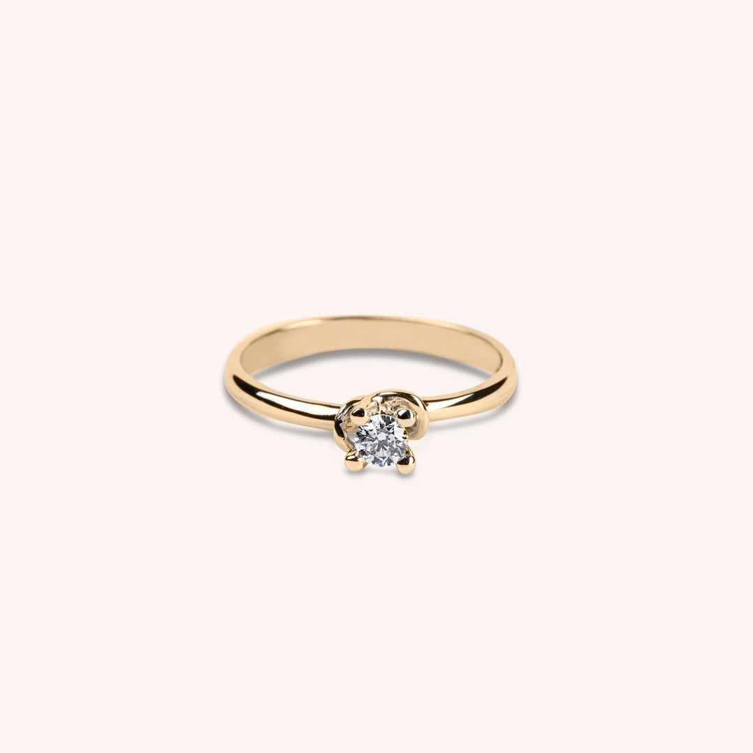 Anello Solitario Ade Oro giallo - Varengo Gioielli